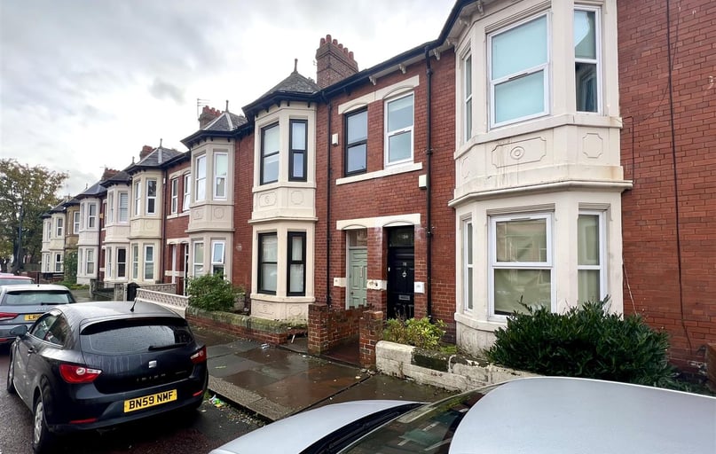 Cavendish Place, Jesmond, Newcastle - Image 1